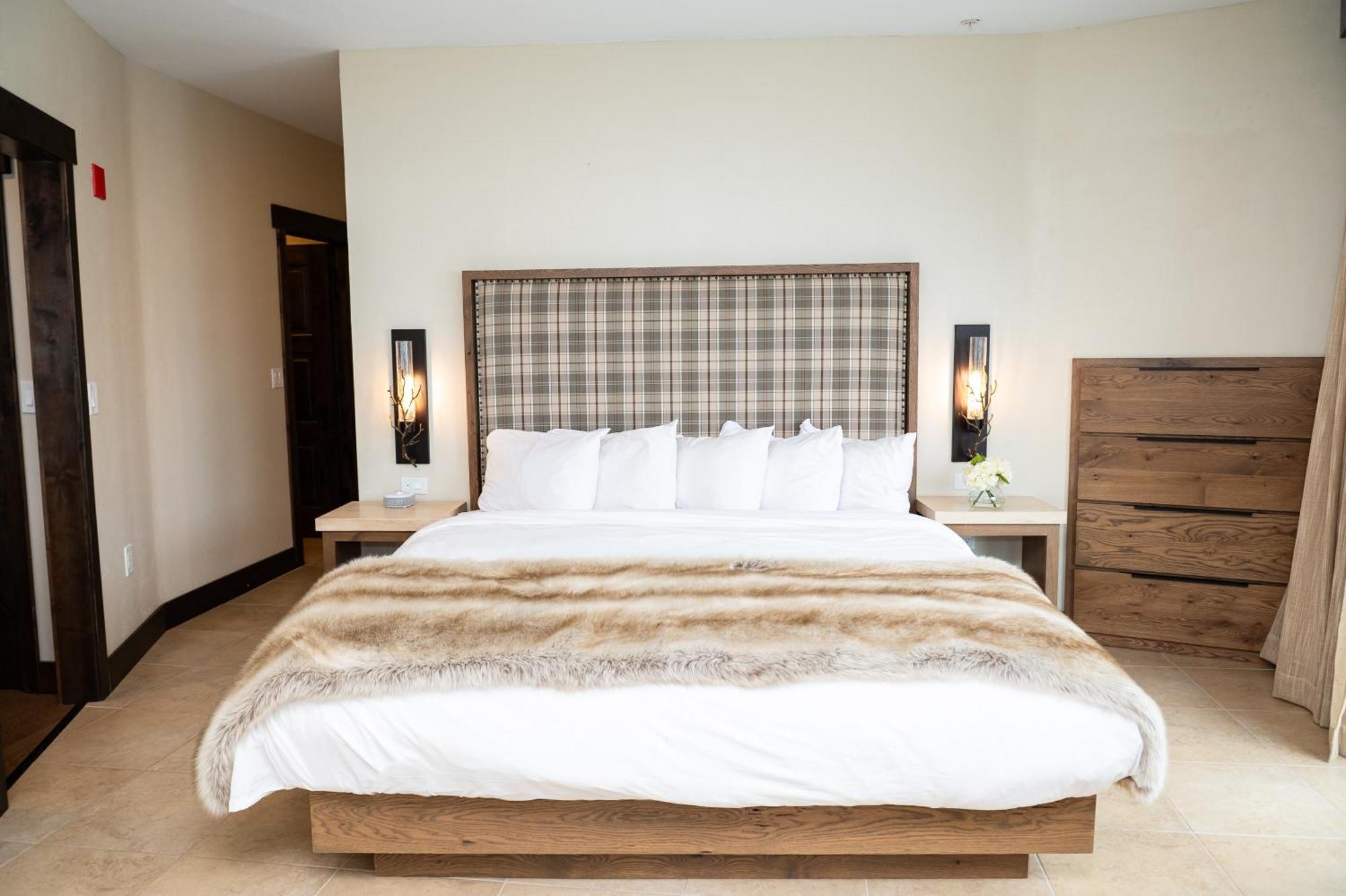 The Estes Park Resort Room photo